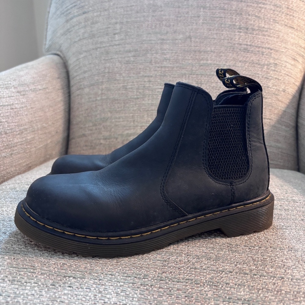 Dr. Martens Banzai Black Leather Chelsea Boots Youth US 3 AW004 SK 05 R